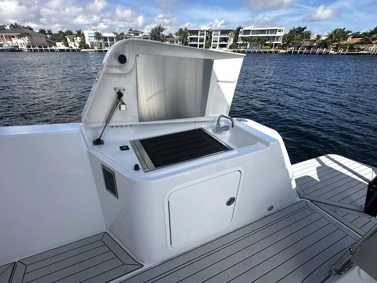 2026 Cruisers Yachts 38 VTR 38.0 feet, Pompano Beach, Florida #26