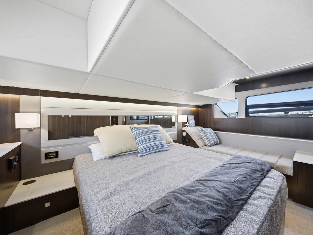2023 Cruisers Yachts 46 CANTIUS 46.0 feet, Wrightsville Beach, North Carolina #23