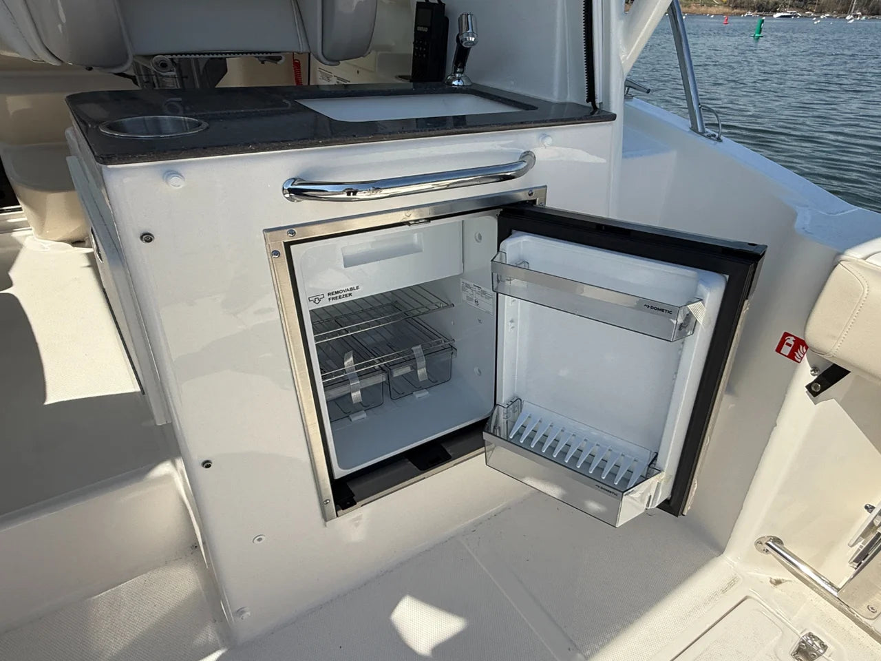 2026 Boston Whaler 285 Conquest 28.0 feet, Huntington, NY #21