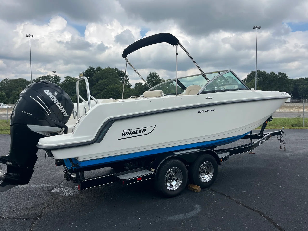 2013 Boston Whaler 230 VANTAGE 23.0 feet, Greenville, SC #5