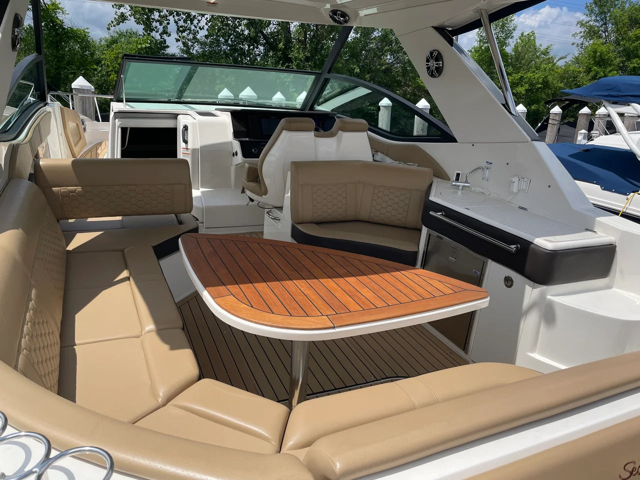 2020 Sea Ray 320 DA 32.0 feet, Excelsior, Minnesota #16