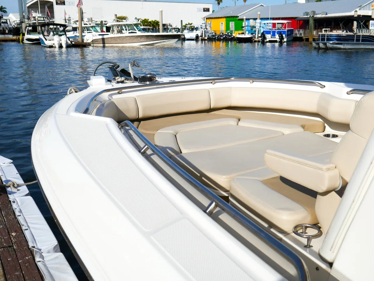 2019 Boston Whaler 250 OUTRAGE 25.0 feet, Naples, FL #15