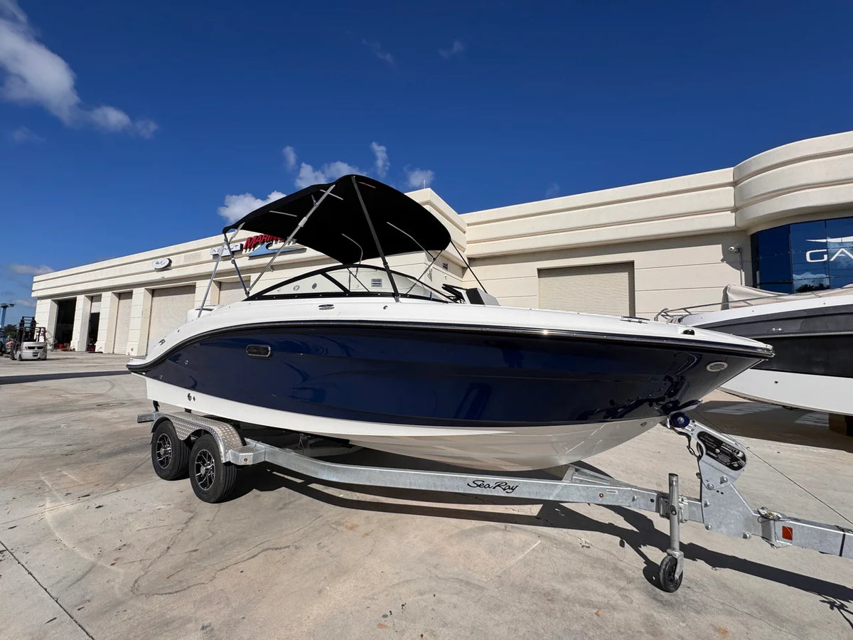 2026 Sea Ray SPX 210 Outboard 21.0 feet, Stuart, Florida #2