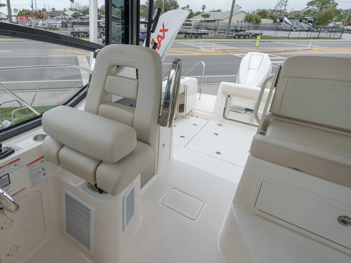 2026 Boston Whaler 325 Conquest 32.0 feet, Fort Walton Beach, Florida #38