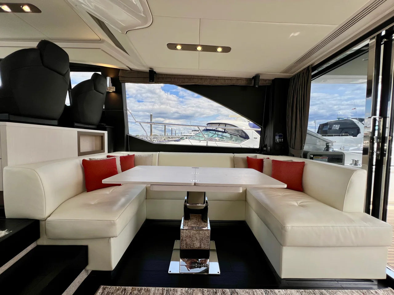 2019 Azimut 50 FLYBRIDGE 50.0 feet, Huntington, NY #49