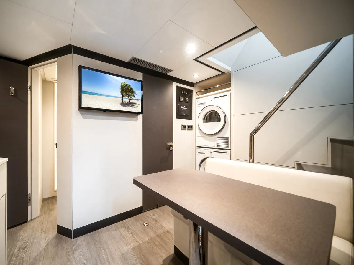 2025 Ocean Alexander 27R 88.0 feet, Fort Lauderdale, FL #100
