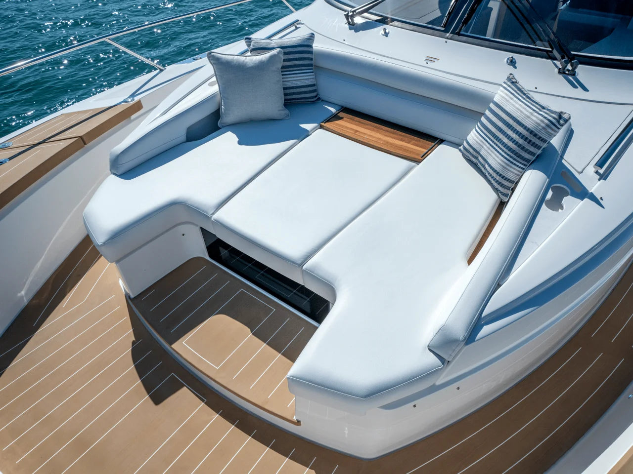 2025 Tiara Yachts EX 60 60.0 feet, Inuvik, Northwest Territories #59