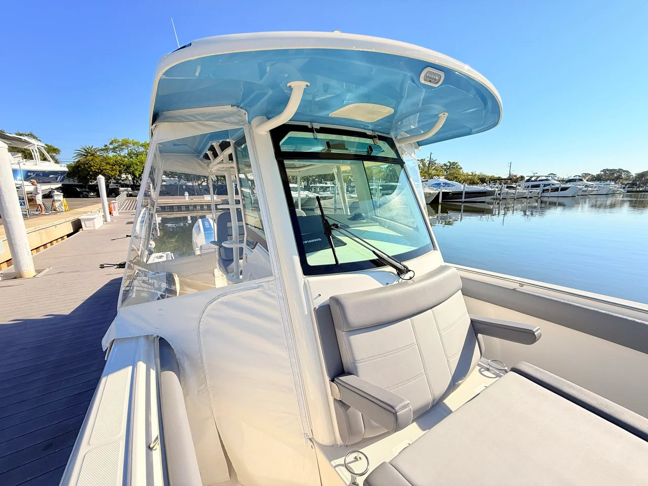 2026 Boston Whaler 330 Outrage 33.0 feet, St Petersburg, FL #30
