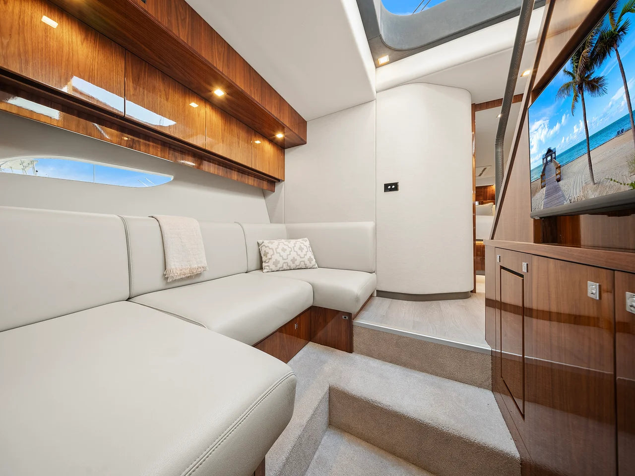 2024 Riviera 6000 SPORT YACHT 63.0 feet, Coconut Grove23, FL #83