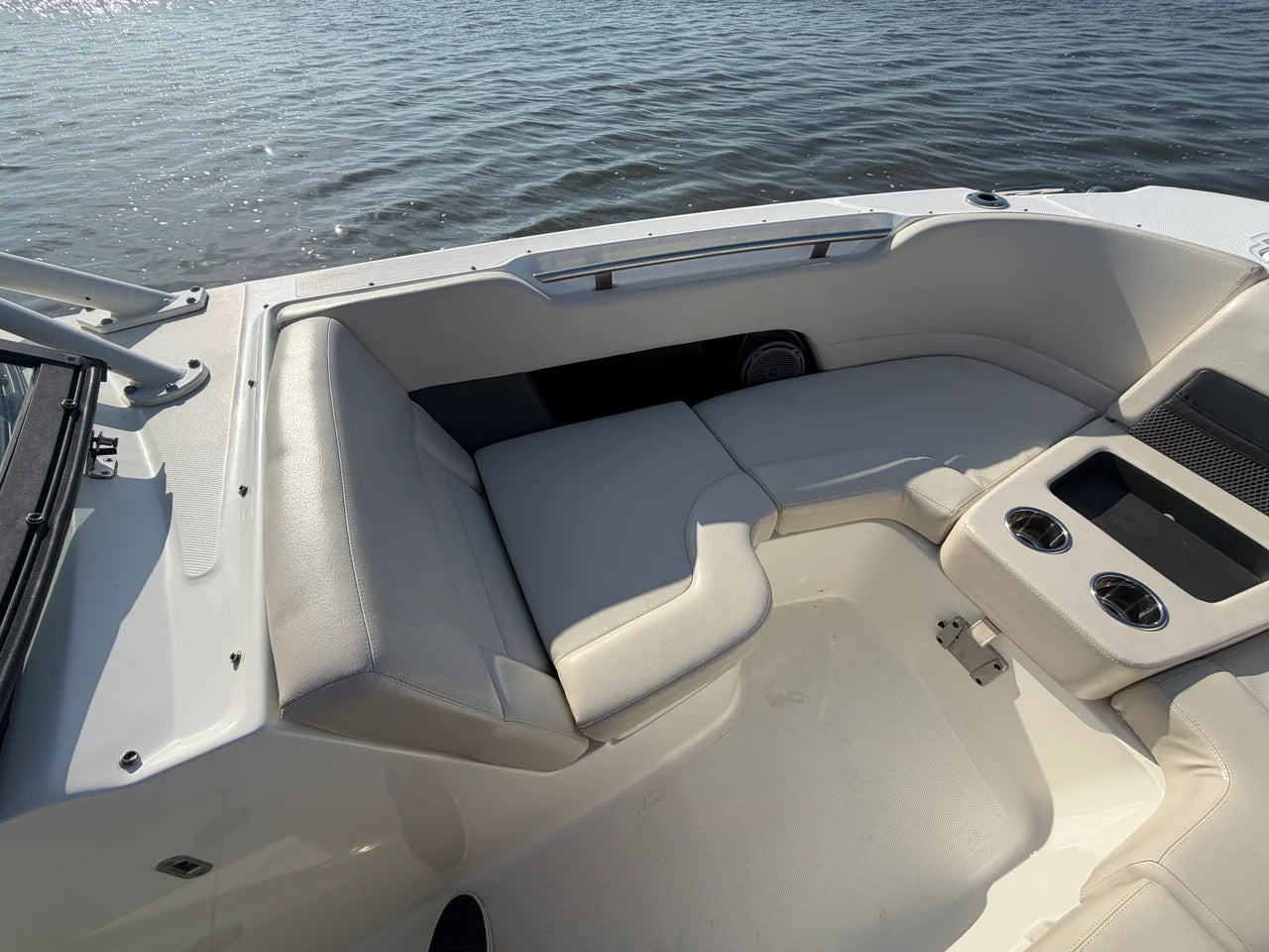 2018 Boston Whaler 270 VANTAGE 27.0 feet, Charleston, SC #14
