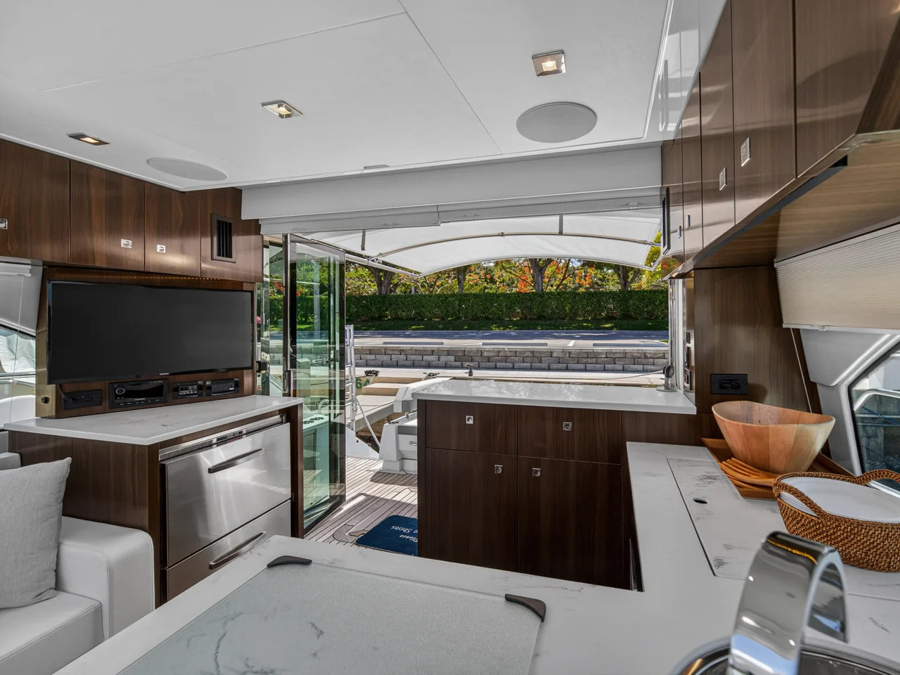 2023 Cruisers Yachts 50 CANTIUS 50.0 feet, Palm Beach, FL #35