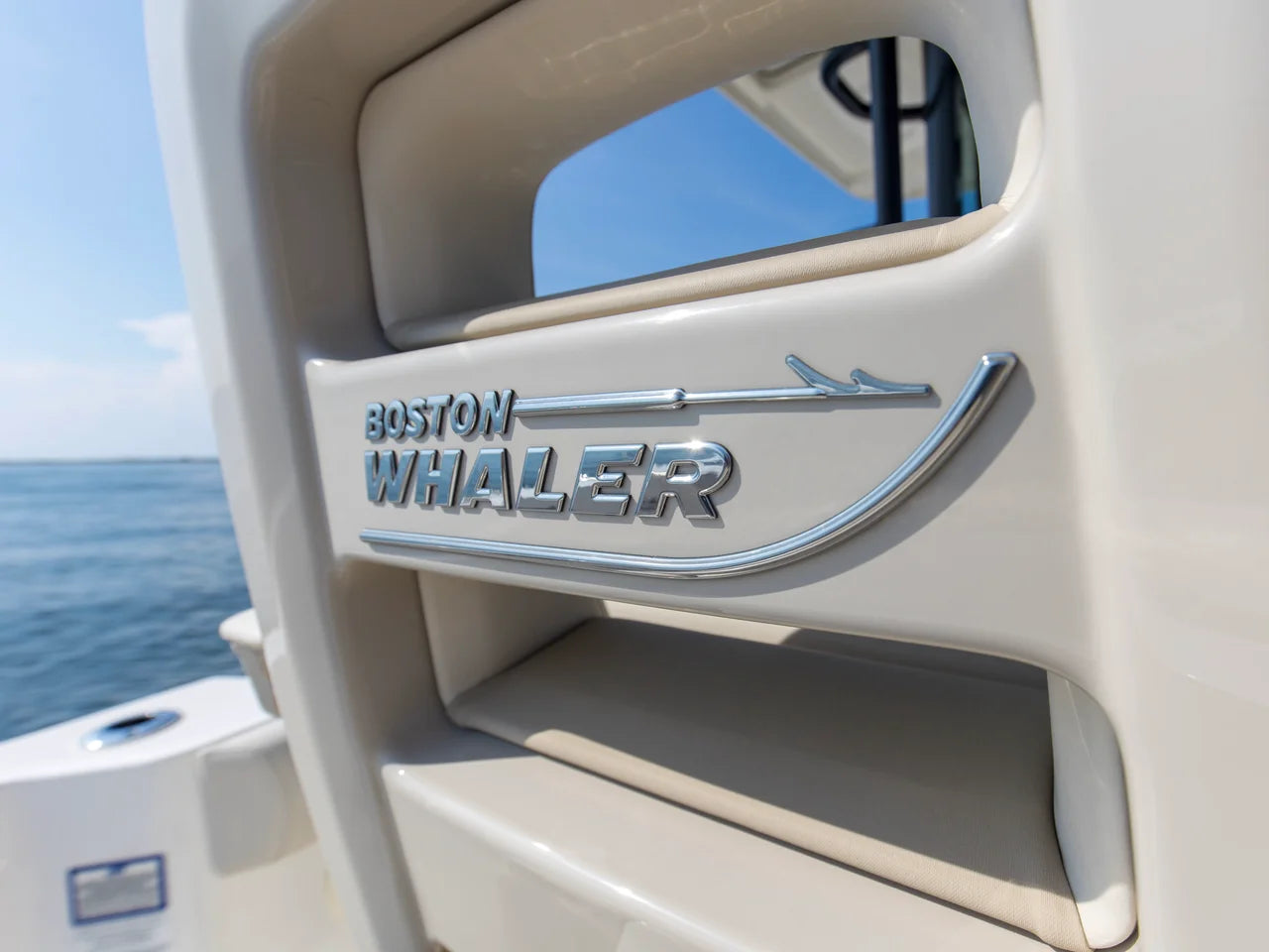 2023 Boston Whaler 330R 33.0 feet, Pensacola, Florida #25