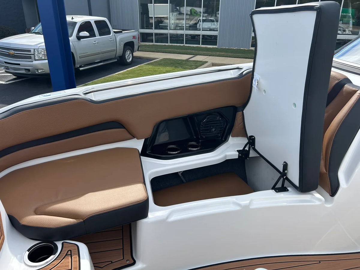 2027 Yamaha 252SD 25.0 feet, Greenville, SC #17