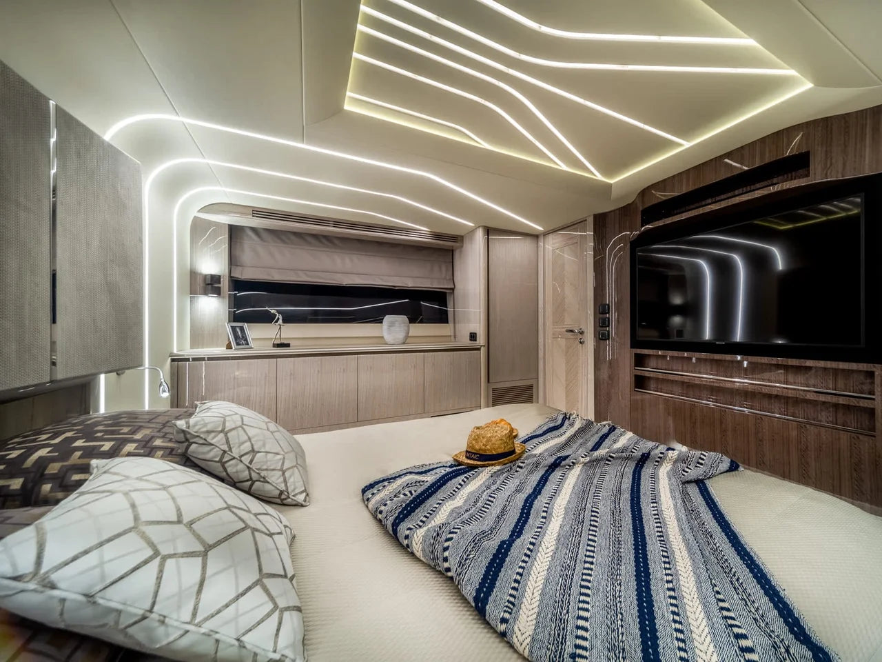 2026 Galeon 700 SKY 72.0 feet, Inuvik, Northwest Territories #58