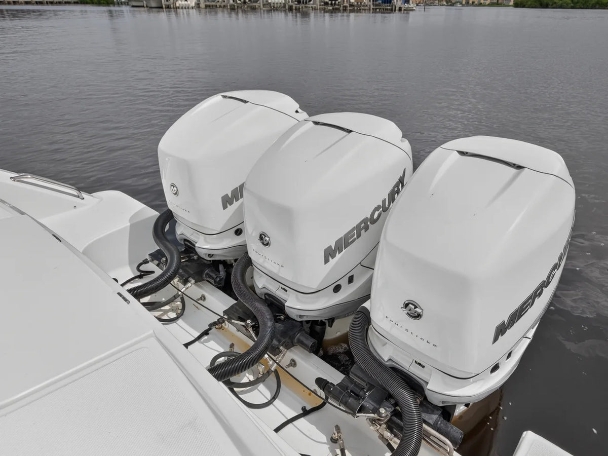 2018 Boston Whaler 380 OUTRAGE 38.0 feet, Stuart, Florida #50