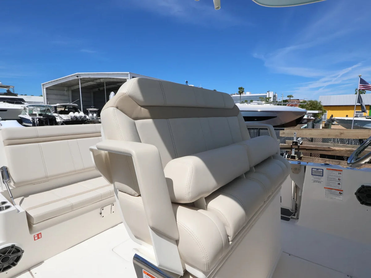 2027 Boston Whaler 280 Dauntless 28.0 feet, Naples, Florida #10