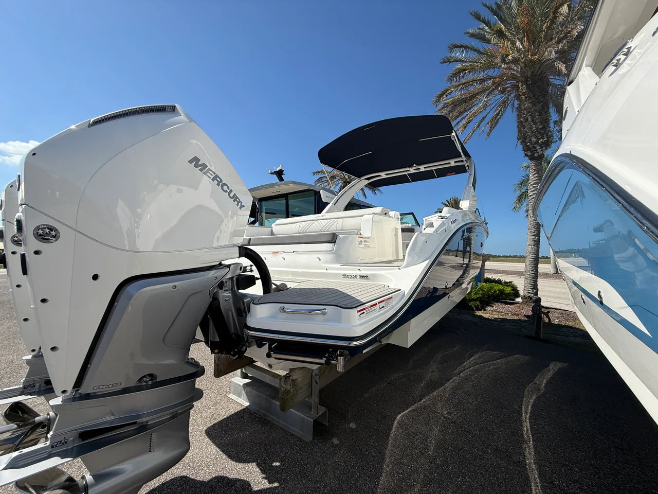2026 Sea Ray SDX 290 Outboard 29.0 feet, Venice, Florida #3