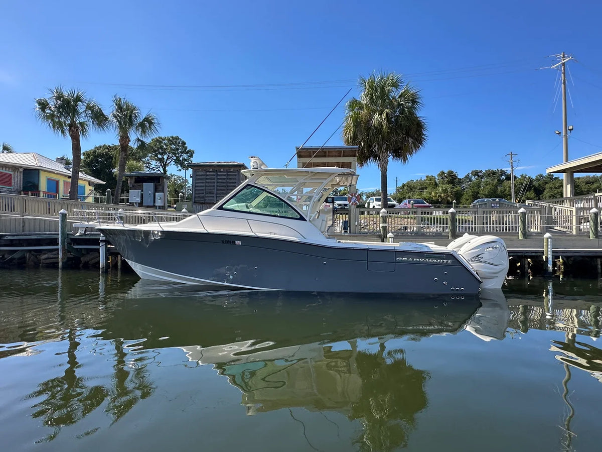 2020 Grady-White 330 EXPRESS 33.0 feet, Pensacola, Florida #1