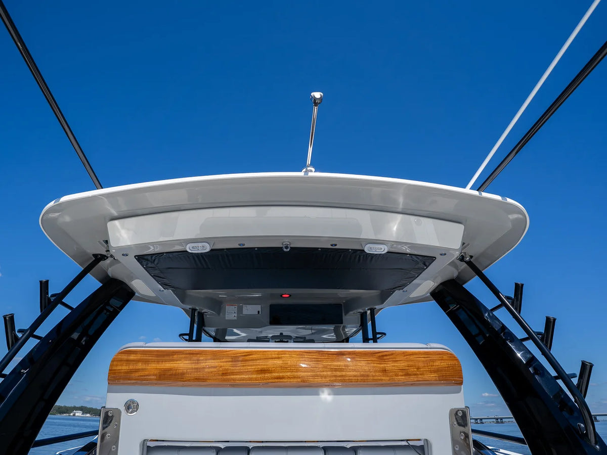 2027 Boston Whaler 420 Outrage 42.0 feet, Clearwater, Florida #24