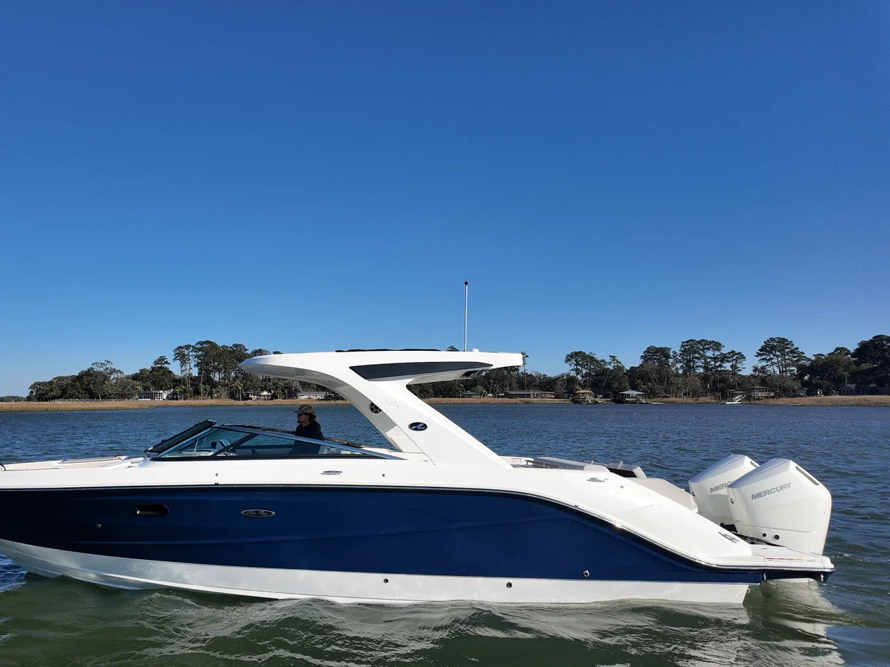 2026 Sea Ray SLX 310 Outboard 31.0 feet, Thunderbolt, GA #30