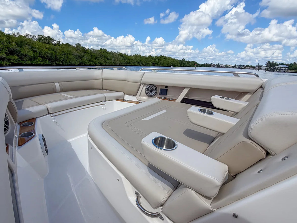 2027 Boston Whaler 350 Realm 35.0 feet, Fort Myers, FL #29