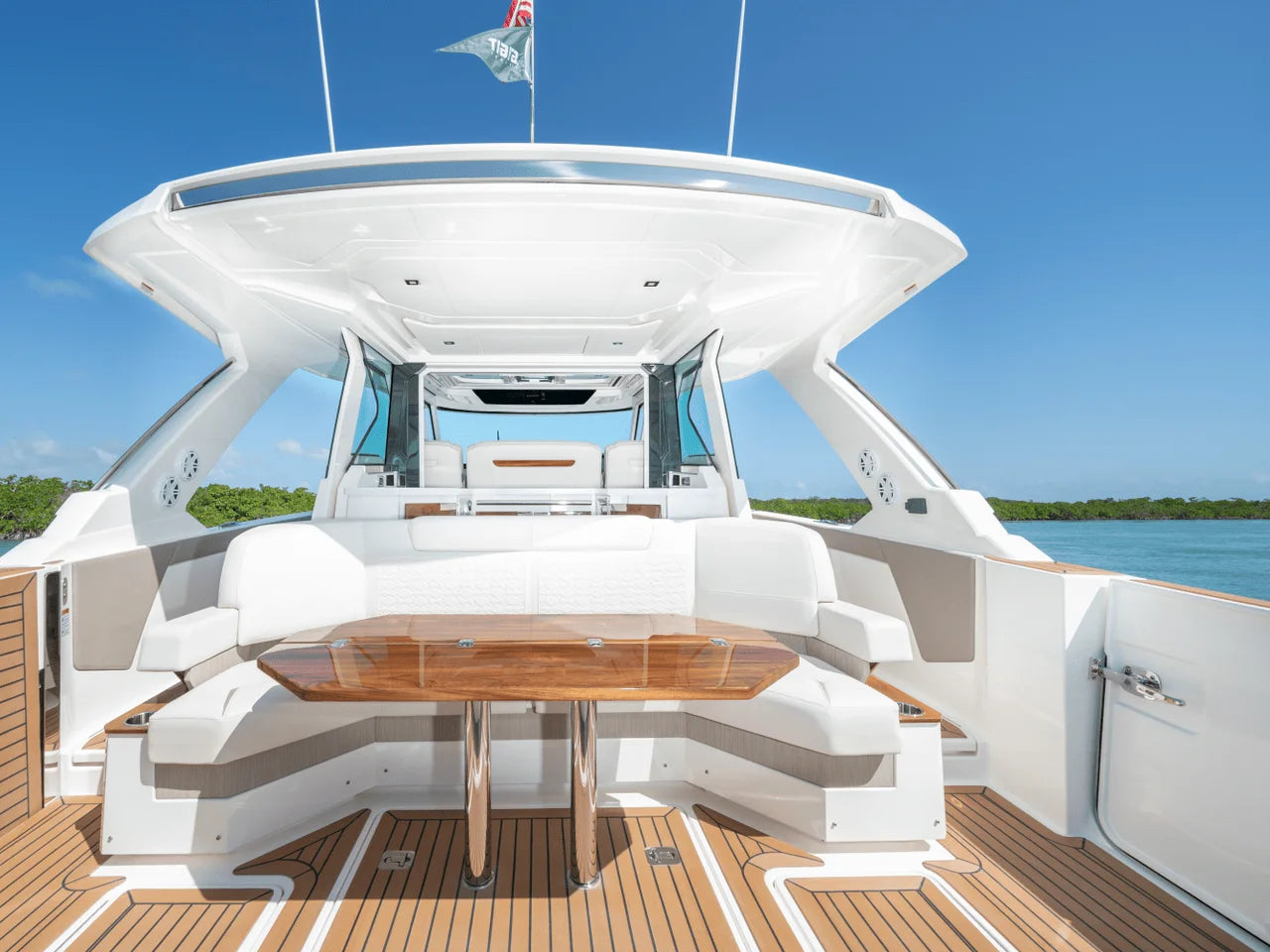 2025 Tiara Yachts LS 48 48.0 feet, Inuvik, Northwest Territories #7