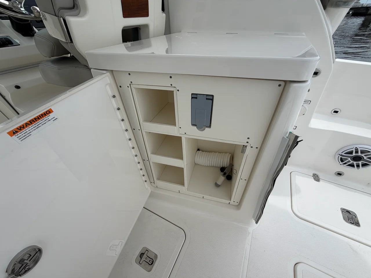 2025 Pursuit 306 DC 30.0 feet, Stuart, Florida #23