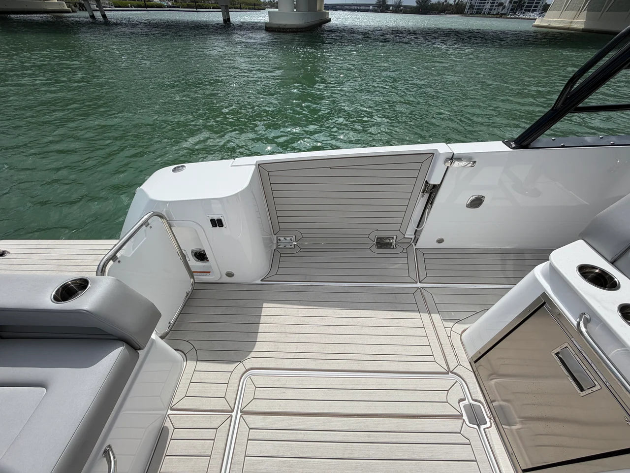 2026 Cruisers Yachts 38 VTR 38.0 feet, Jupiter, Florida #7