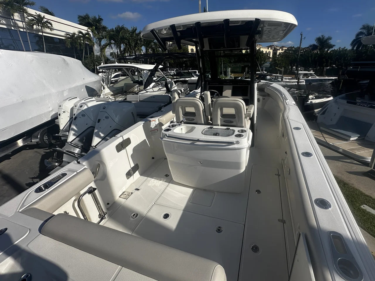 2026 Boston Whaler 280 Outrage 28.0 feet, Pompano Beach, Florida #7
