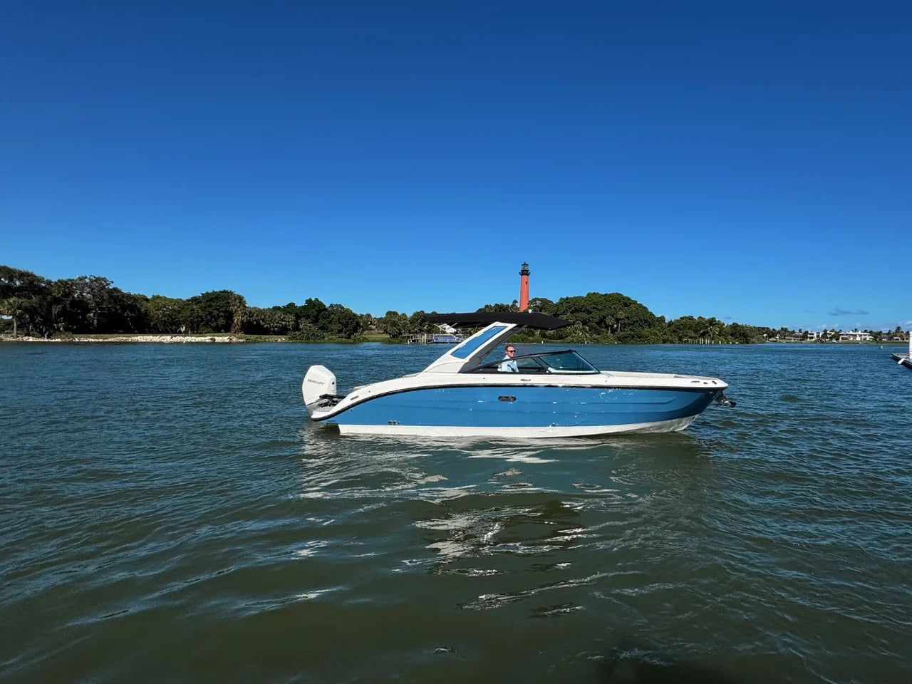 2026 Sea Ray SDX 270 Outboard 27.0 feet, Jupiter, Florida #2