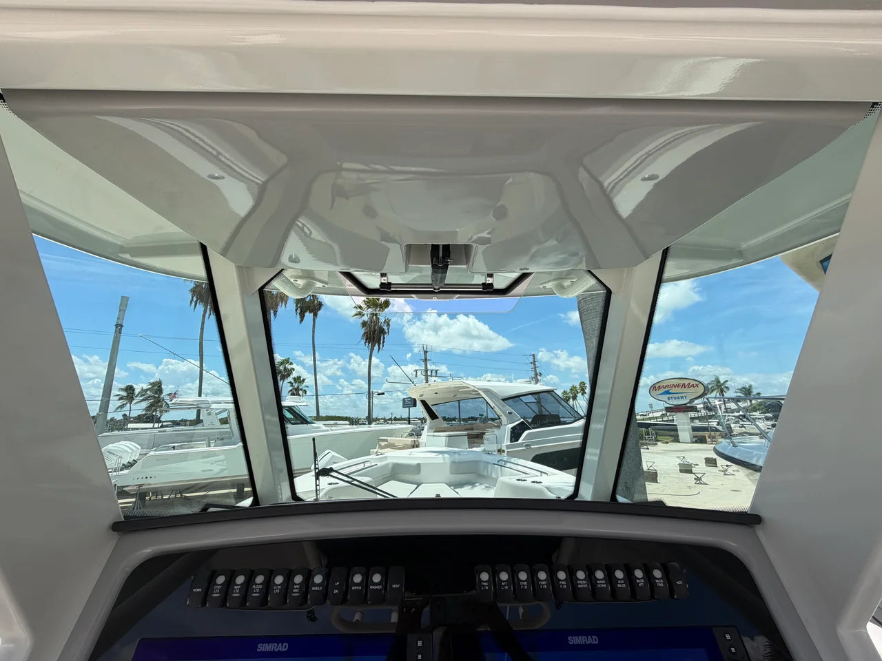 2026 Boston Whaler 330 Outrage 33.0 feet, Stuart, Florida #35