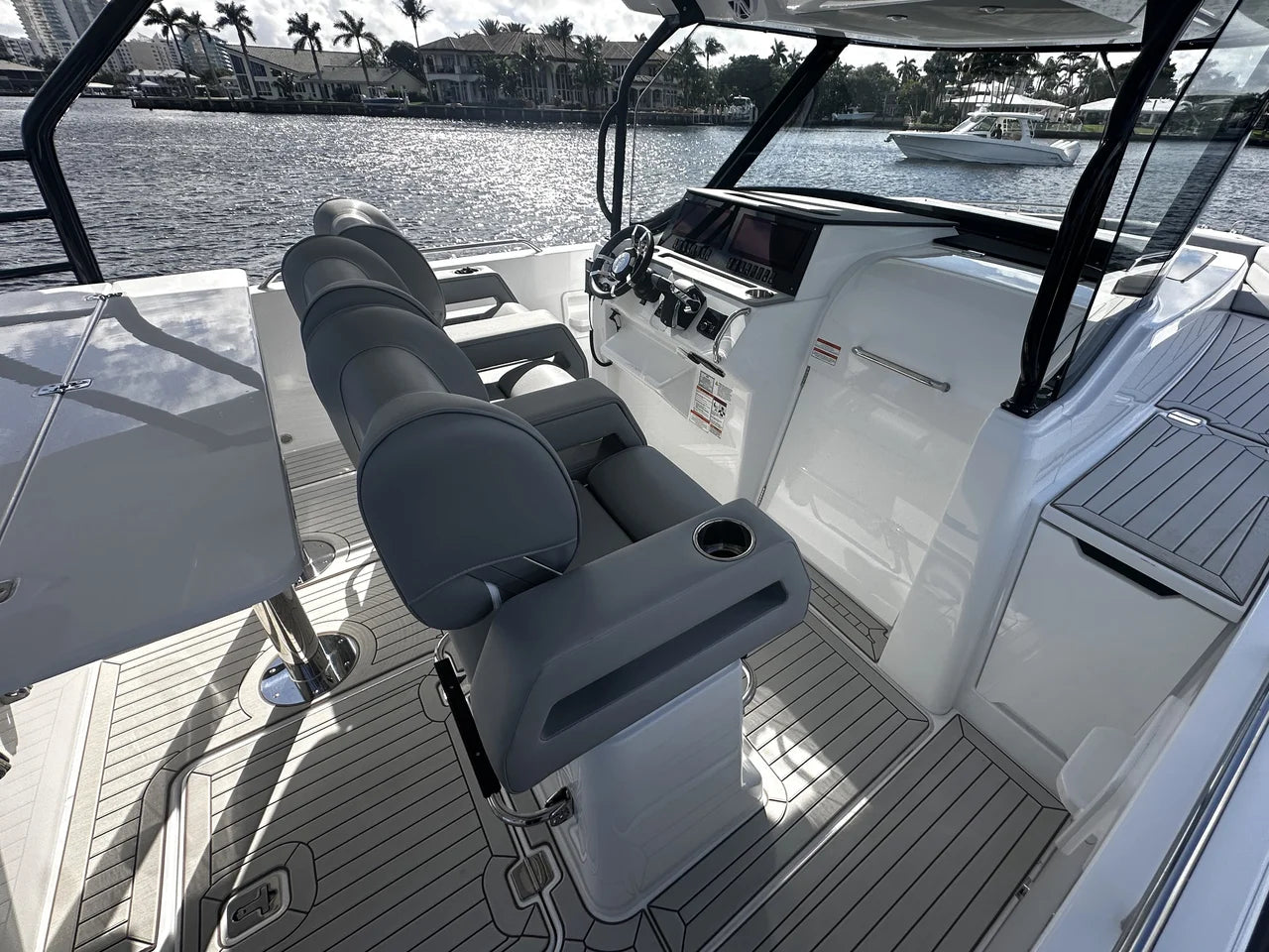 2026 Cruisers Yachts 38 VTR 38.0 feet, Pompano Beach, Florida #33