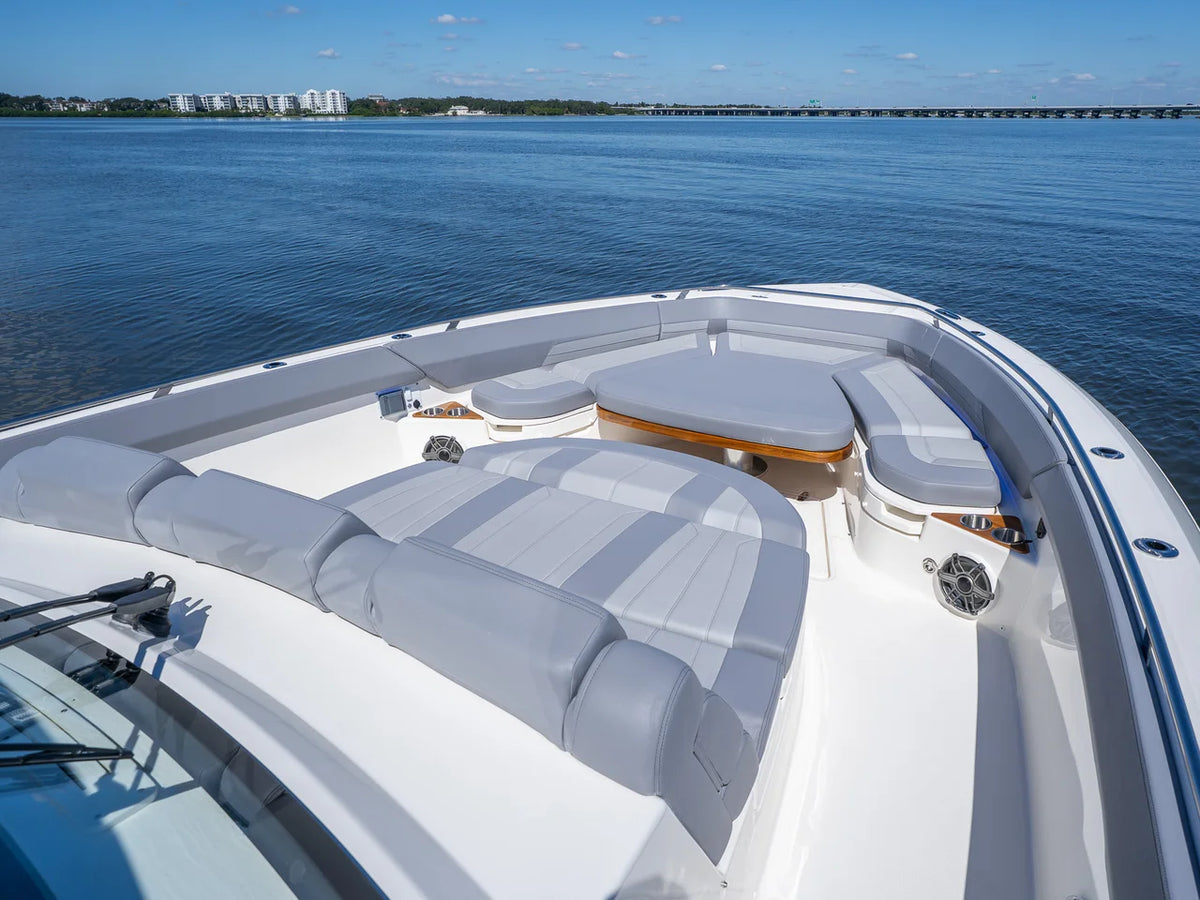 2027 Boston Whaler 420 Outrage 42.0 feet, Clearwater, Florida #40