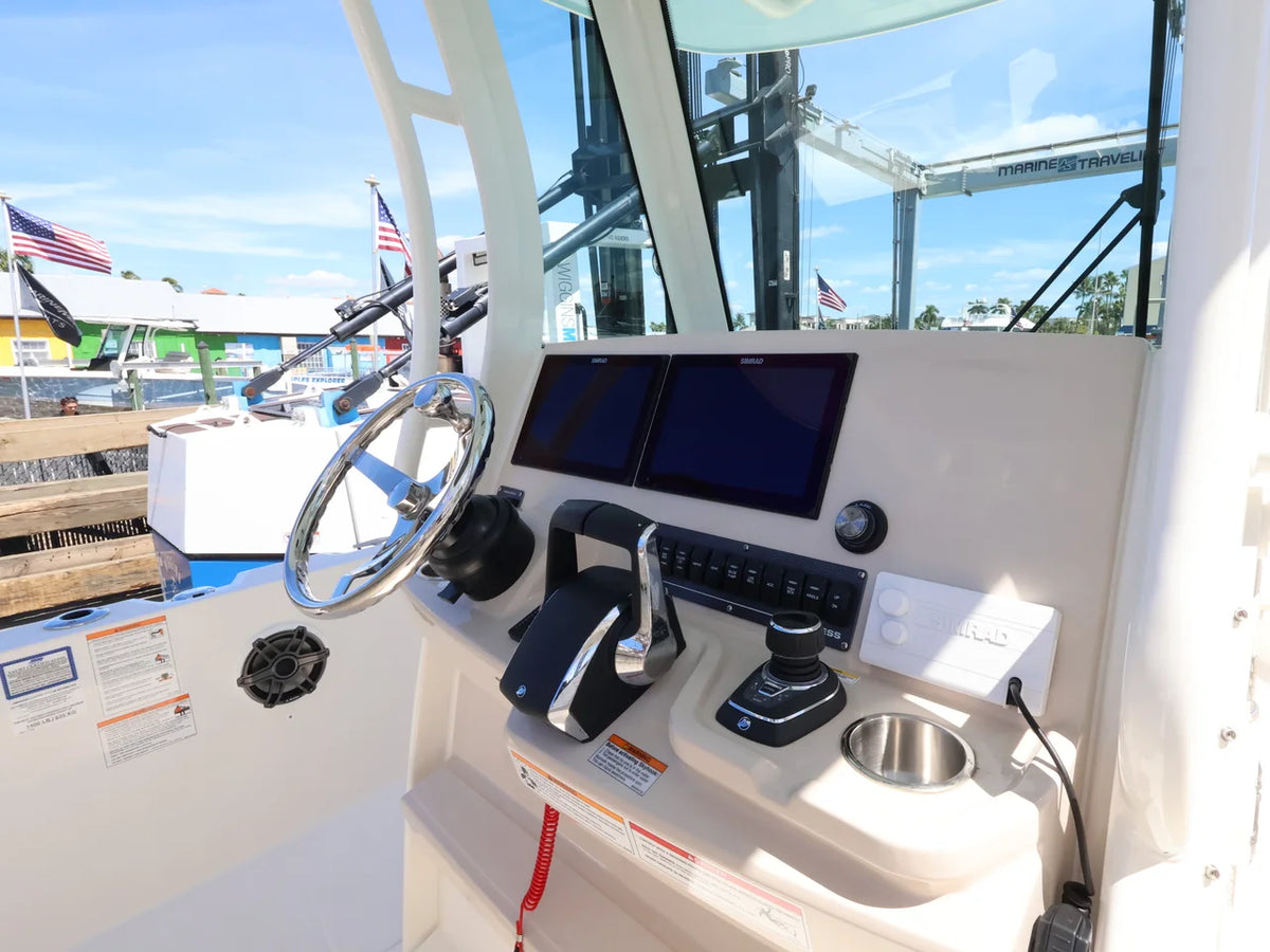 2027 Boston Whaler 280 Dauntless 28.0 feet, Naples, Florida #24