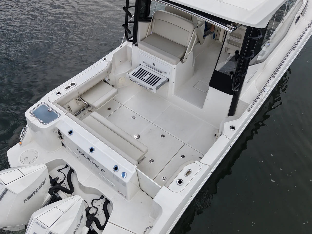 2025 Boston Whaler 325 CONQUEST 32.0 feet, Westbrook, Connecticut #7