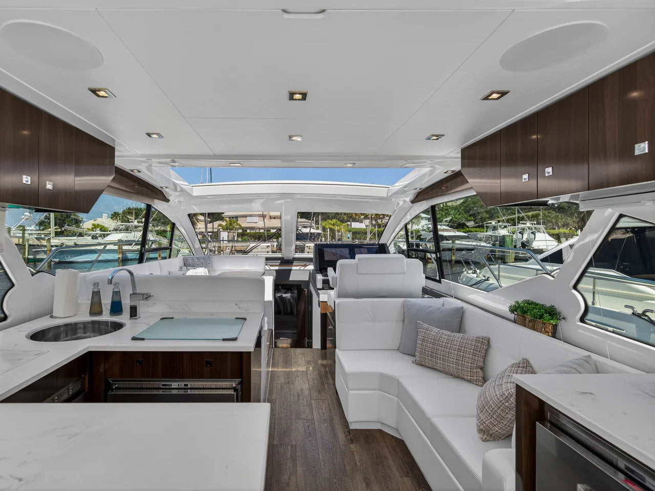 2023 Cruisers Yachts 50 CANTIUS 50.0 feet, Palm Beach, FL #44