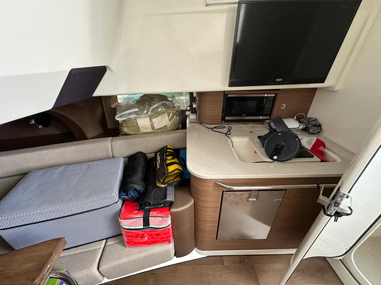 2020 Boston Whaler 420 OUTRAGE 42.0 feet, Jupiter, FL #31