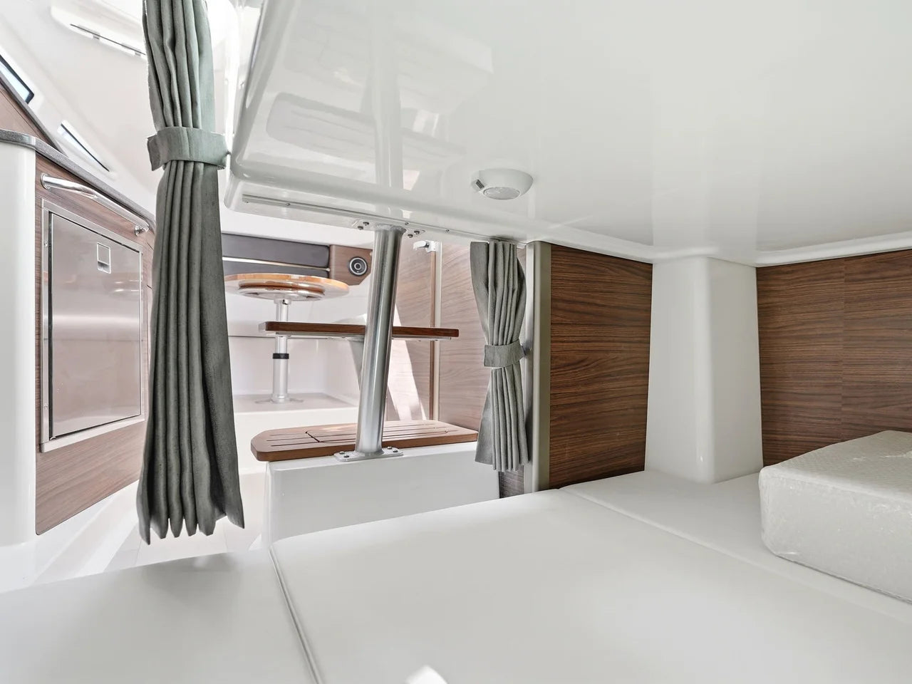 2026 Boston Whaler 325 Conquest 32.0 feet, Danvers, Massachusetts #23