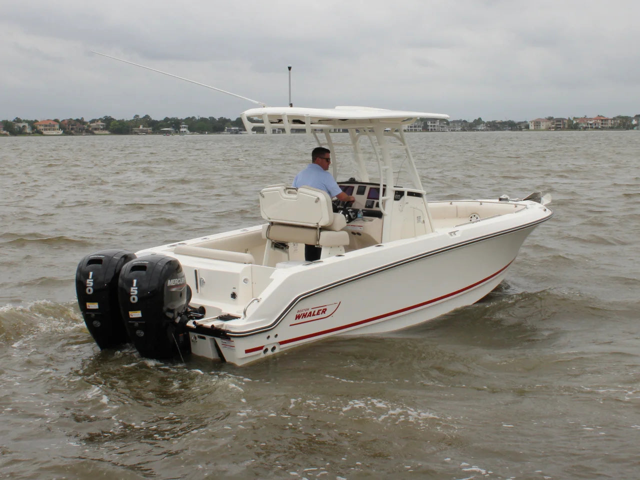 2026 Boston Whaler 230 Outrage 23.0 feet, Seabrook, TX #9