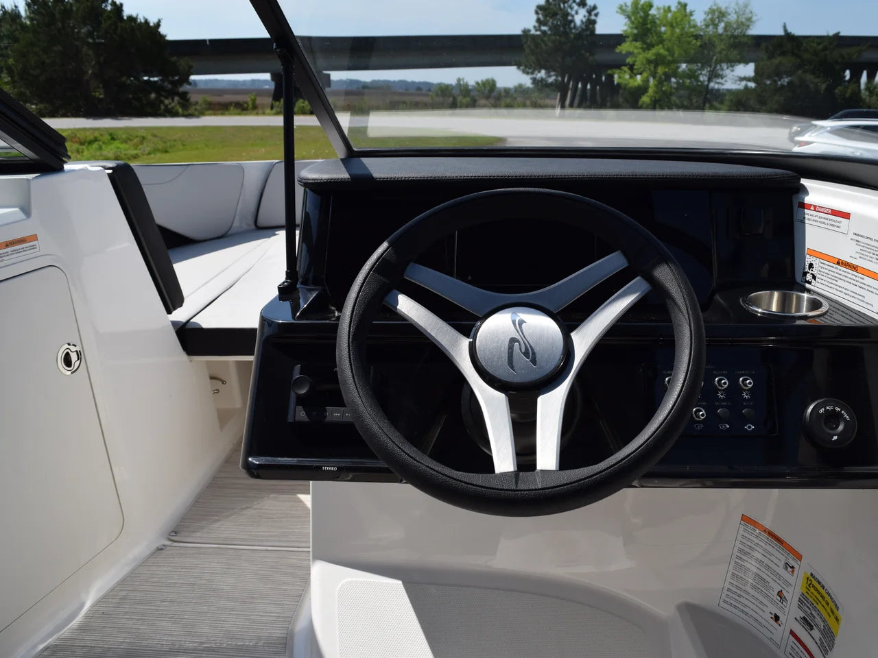 2026 Sea Ray SPX 210 Outboard 21.0 feet, Thunderbolt, GA #17