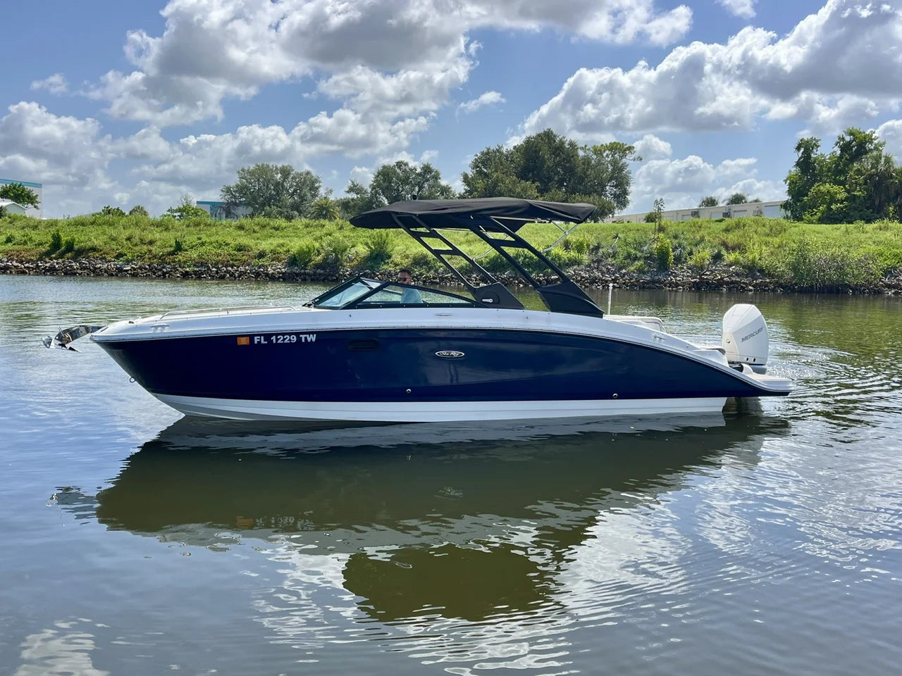 2024 Sea Ray 270 SDX OB 27.0 feet, Venice, Florida #9