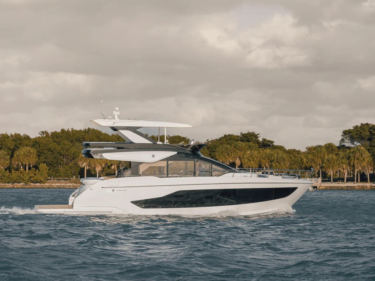 2027 Cruisers Yachts 57 FLY 57.0 feet, Naples, Florida #32