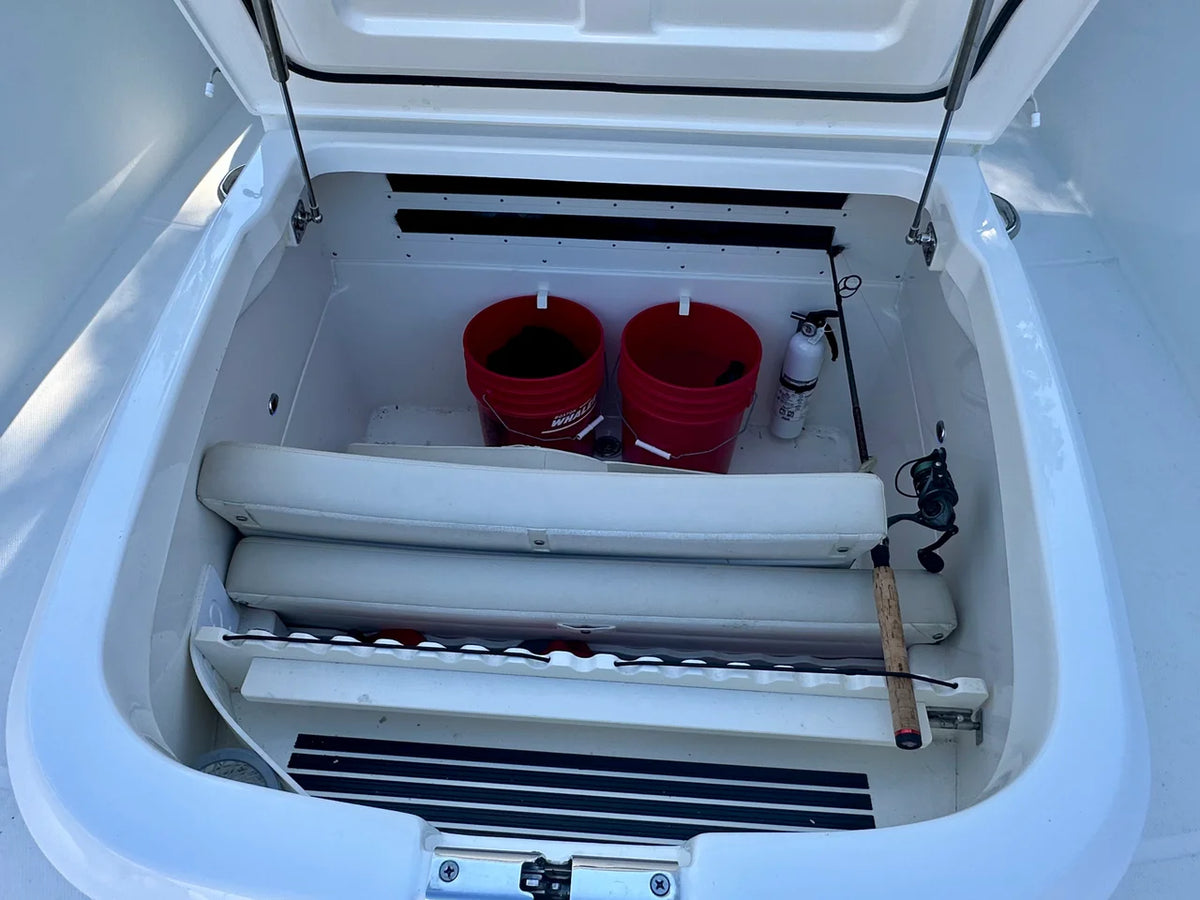 2021 Boston Whaler 330 OUTRAGE 33.0 feet, Fort Myers, FL #36