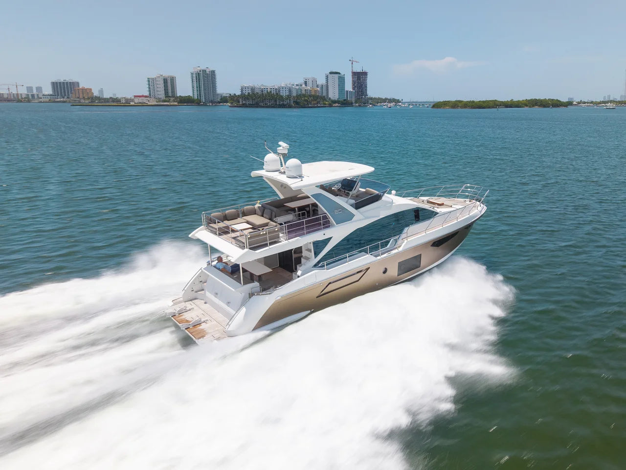 2018 Azimut 60 Flybridge 60.0 feet, Miami, FL #3