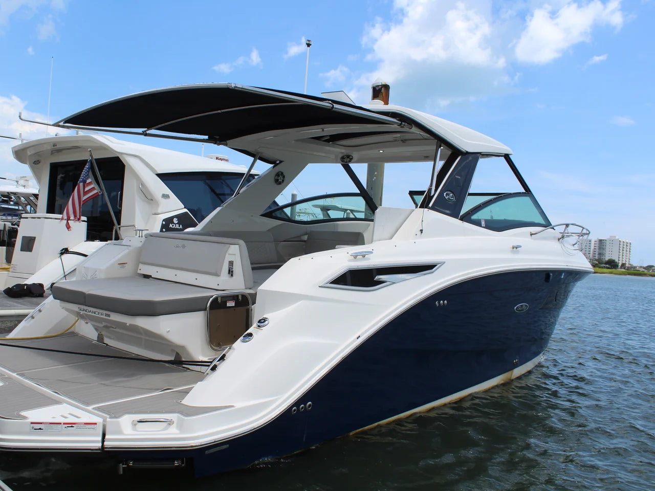 2023 Sea Ray 320 SUNDANCER 32.0 feet, Carolina Beach, NC #7