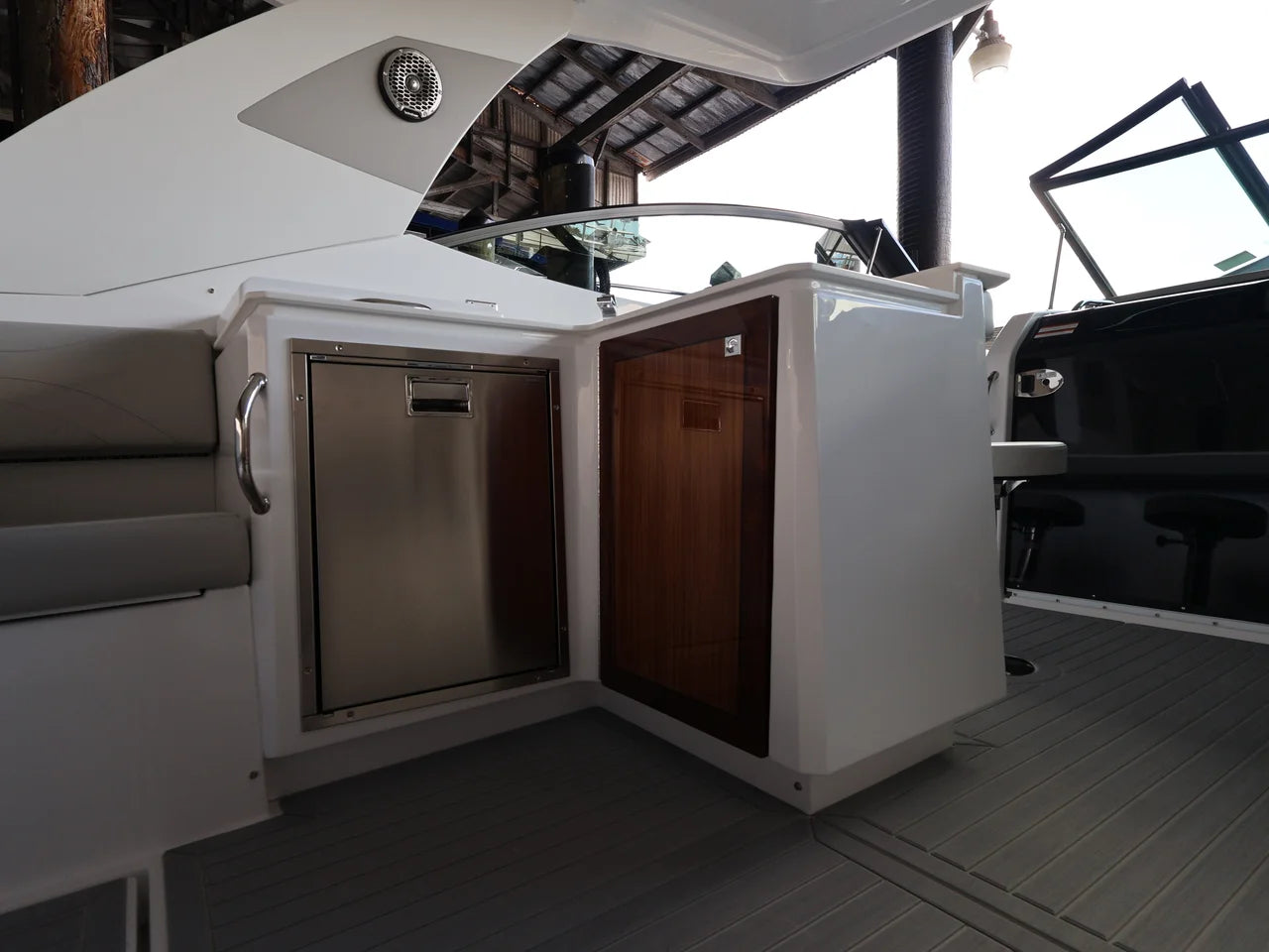 2026 Cruisers Yachts 38 GLS Outboard 38.0 feet, Naples, Florida #21