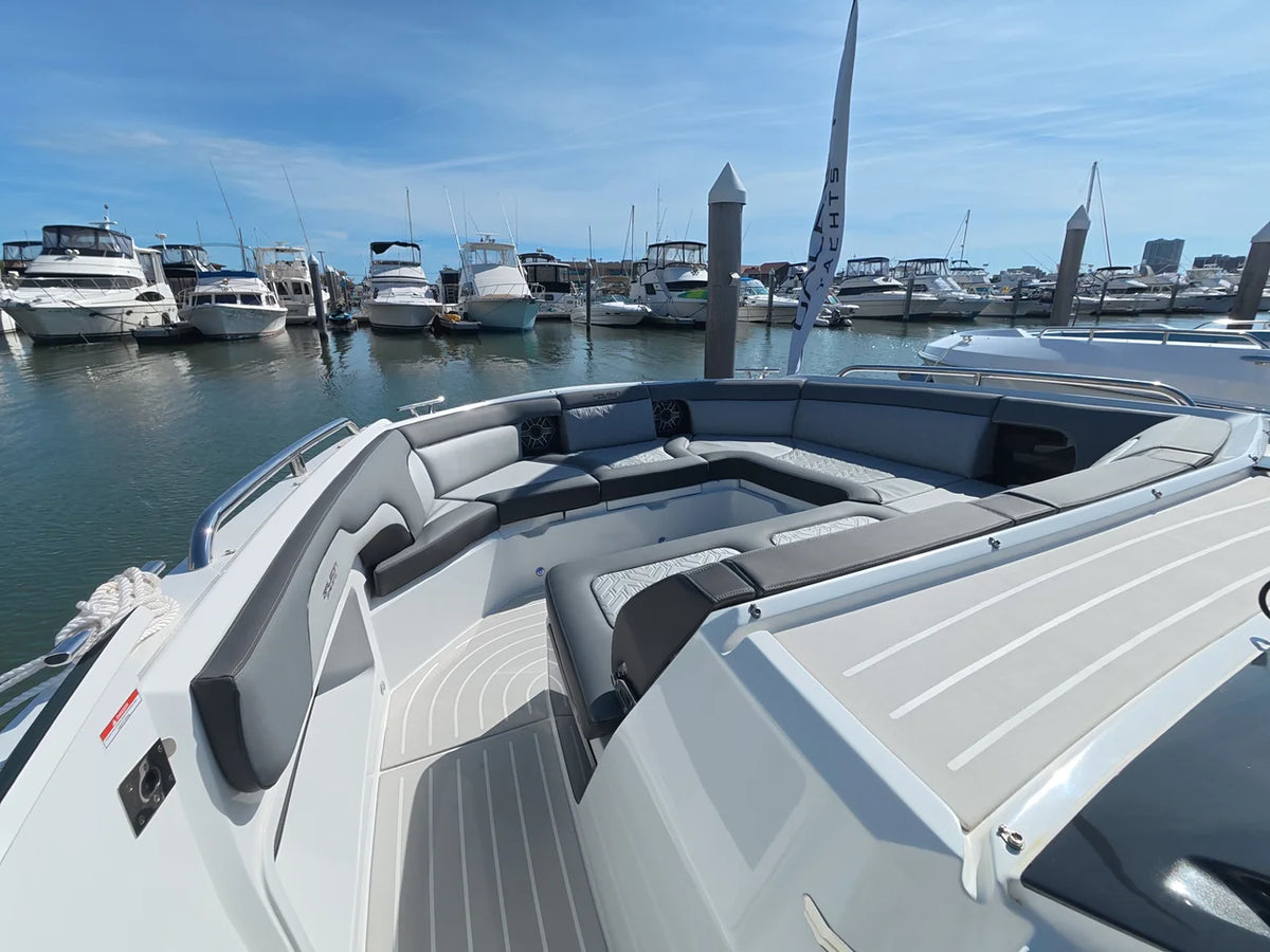2027 Galeon 375 GTO 37.0 feet, Grasonville, MD #33