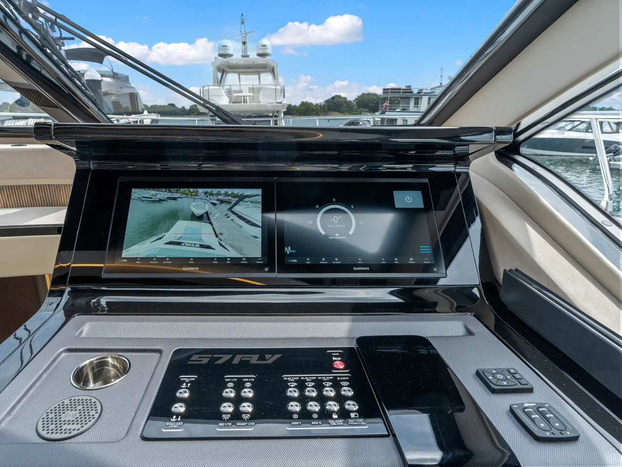 2026 Cruisers Yachts 57 FLY 57.0 feet, Grasonville, Maryland #25