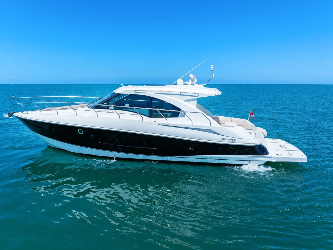 2014 Cruisers Yachts 45 CANTIUS 45.0 feet, St Petersburg, FL #9