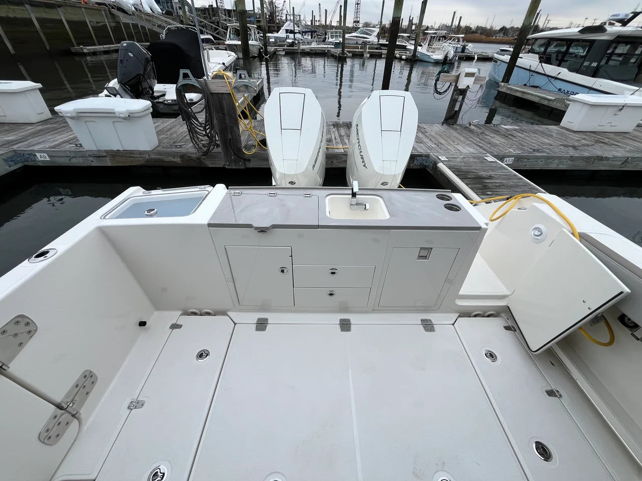 2026 Boston Whaler 330 Vantage 33.0 feet, Norwalk, Connecticut #19